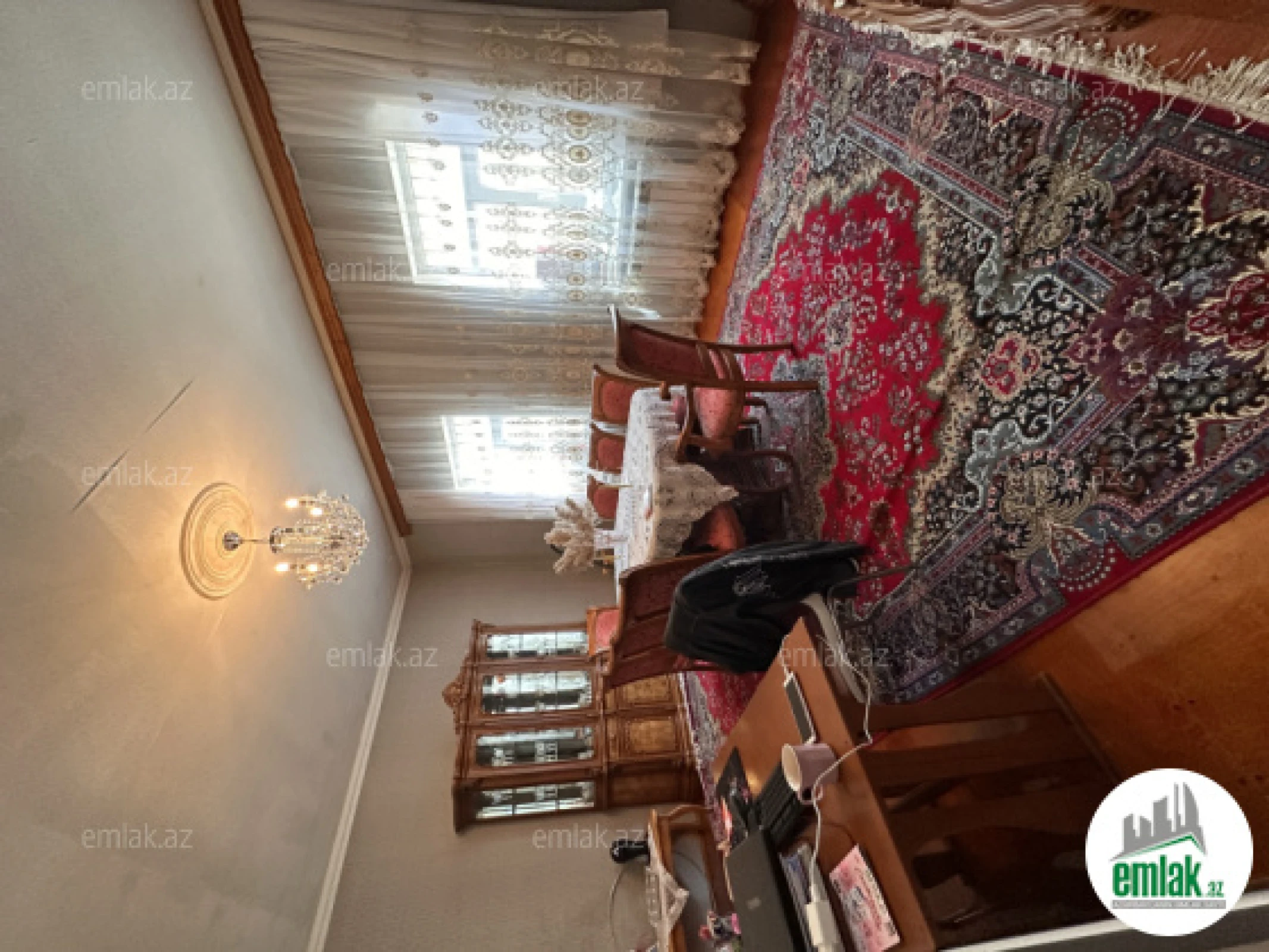 Satılır 4 otaqlı həyət evi 150 m²