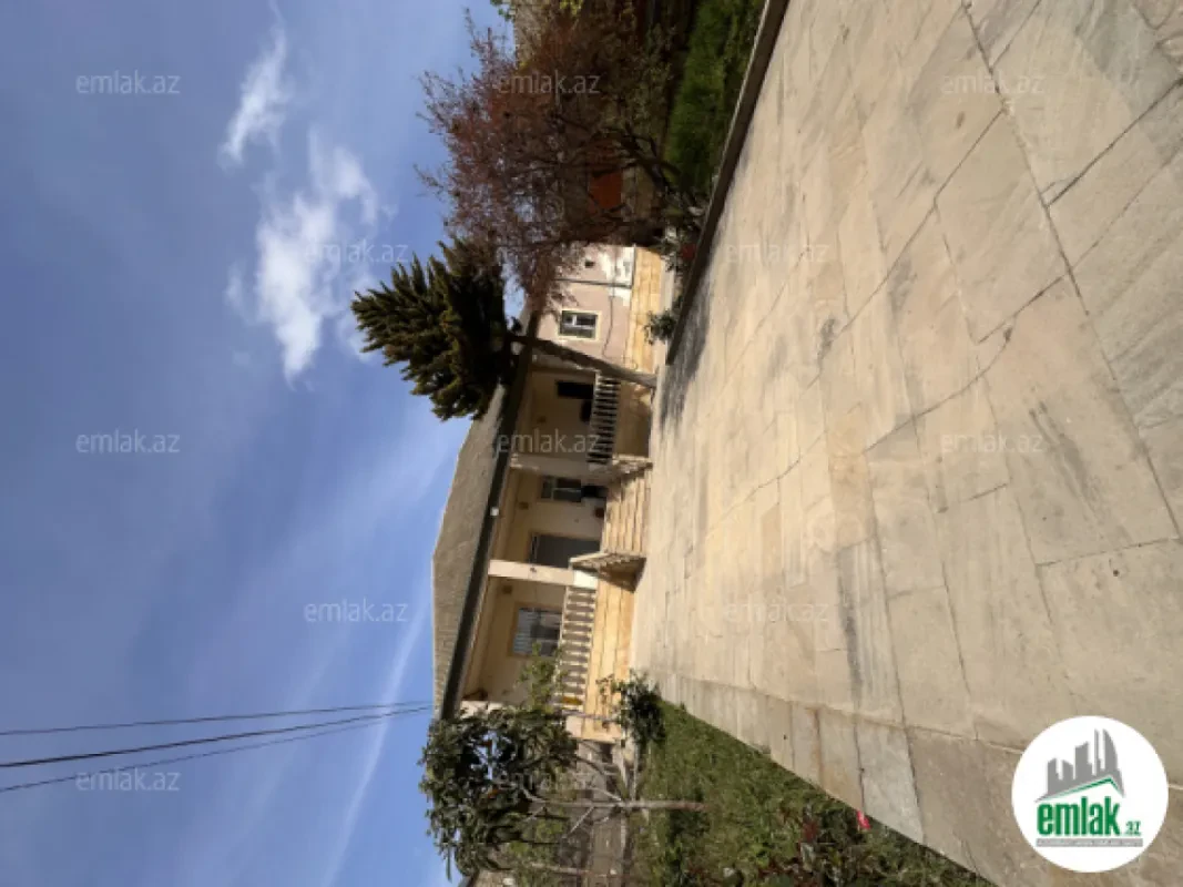 Satılır 4 otaqlı həyət evi 150 m²