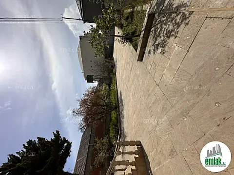 Satılır 4 otaqlı həyət evi 150 m²