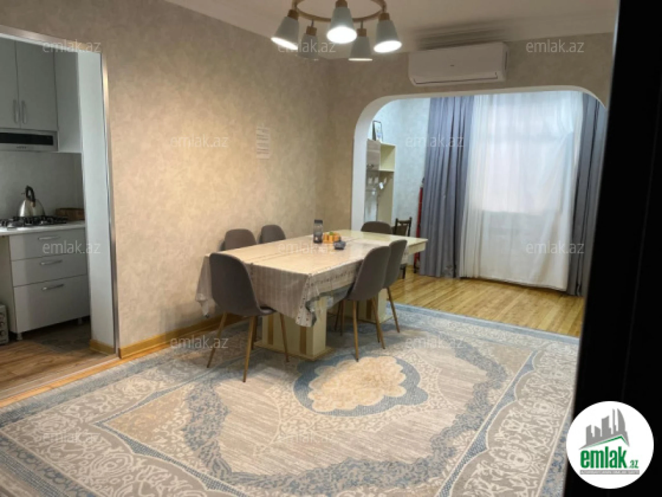 Satılır 1 otaqlı köhnə tikili 45 m²