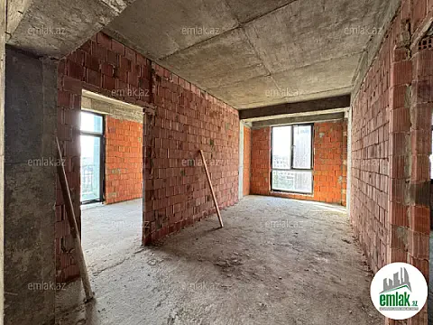 Satılır 4 otaqlı yeni tikili 175 m²
