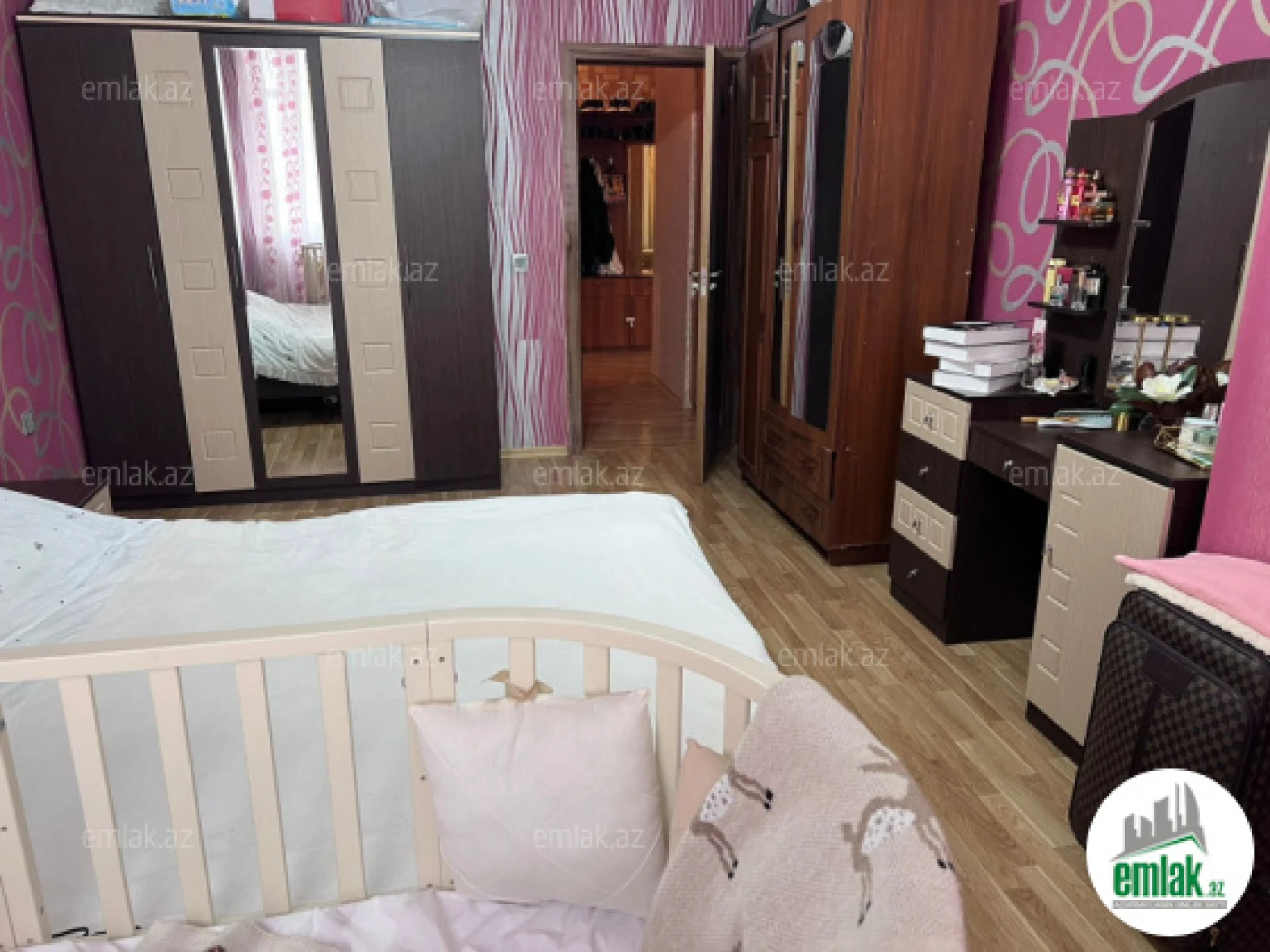Satılır 2 otaqlı yeni tikili 98 m²