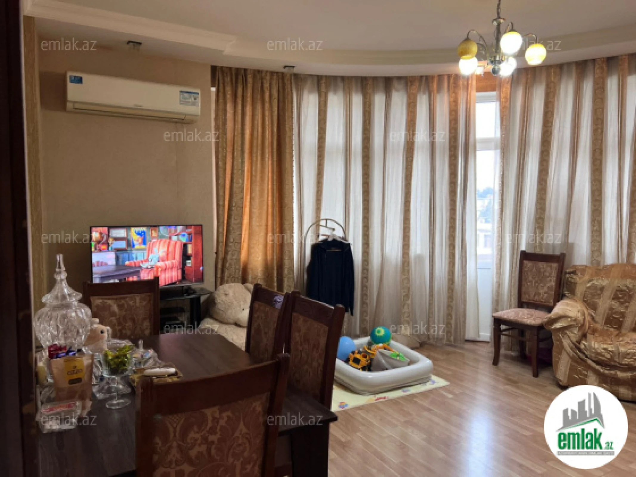 Satılır 2 otaqlı yeni tikili 98 m²