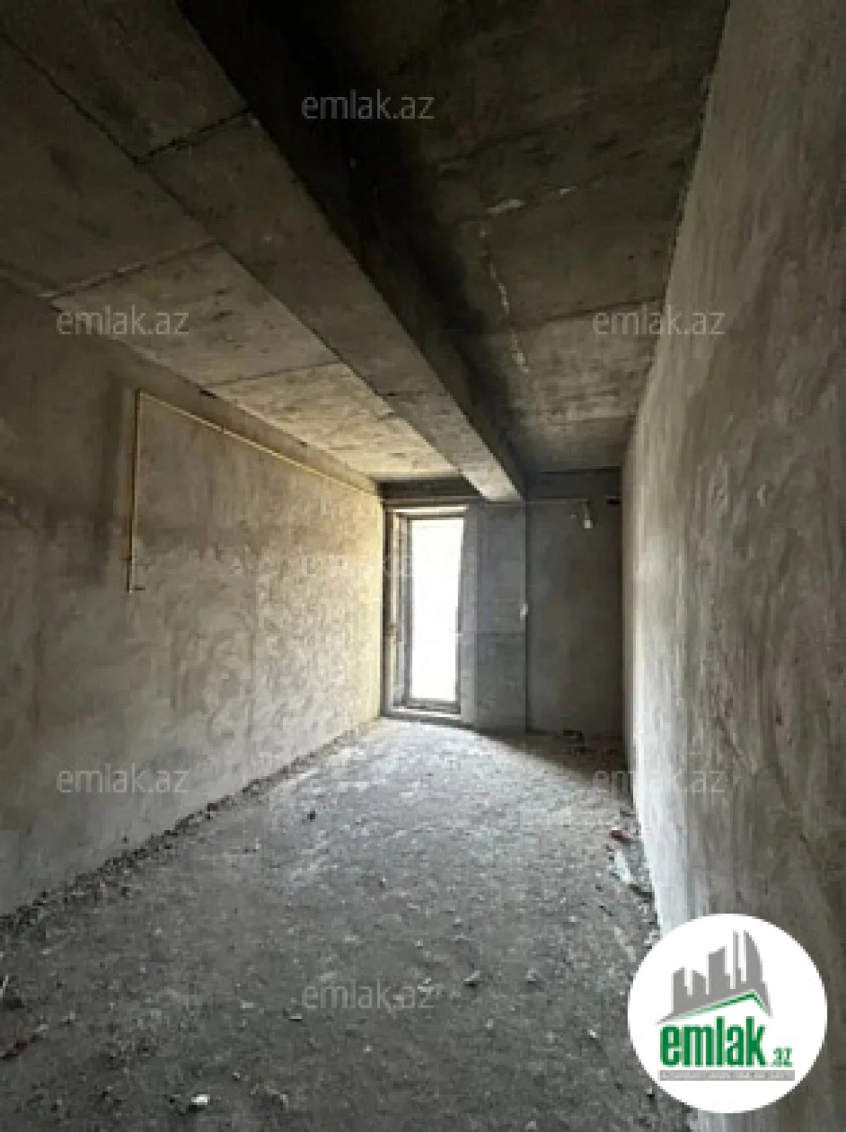 Satılır 2 otaqlı yeni tikili 92 m²