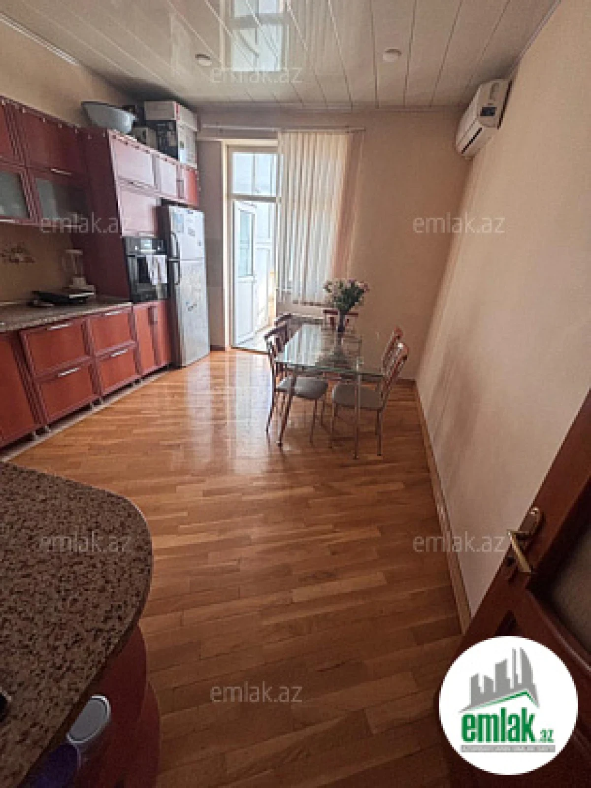 Satılır 3 otaqlı yeni tikili 124 m²