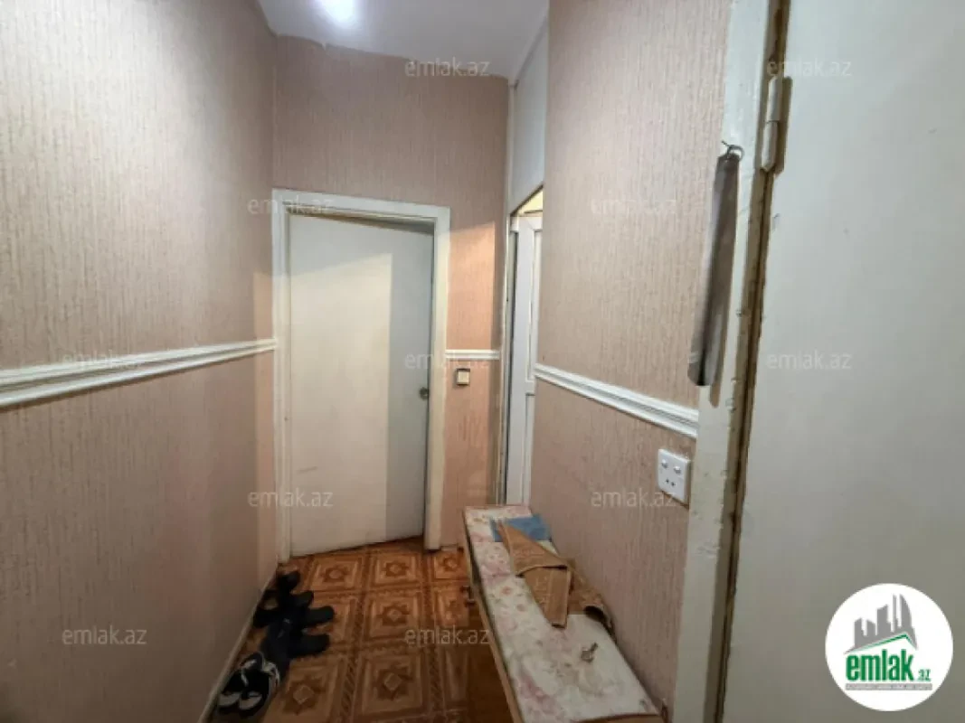Satılır 2 otaqlı köhnə tikili 40 m²