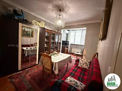Satılır 2 otaqlı köhnə tikili 40 m²