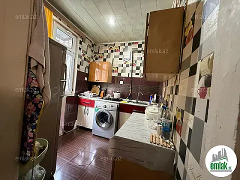 Satılır 2 otaqlı köhnə tikili 40 m²