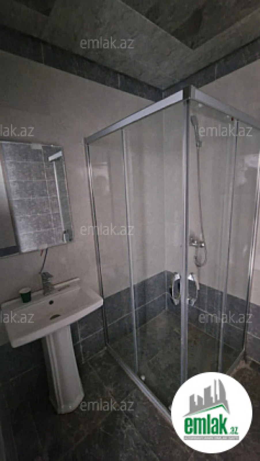 Satılır 2 otaqlı yeni tikili 96 m²