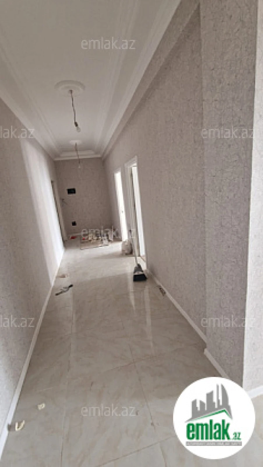 Satılır 2 otaqlı yeni tikili 96 m²