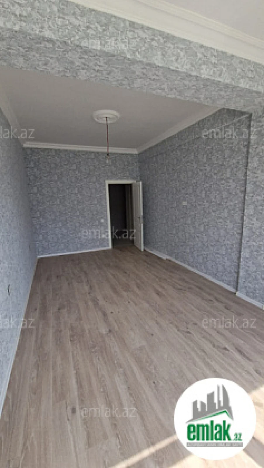 Satılır 2 otaqlı yeni tikili 96 m²