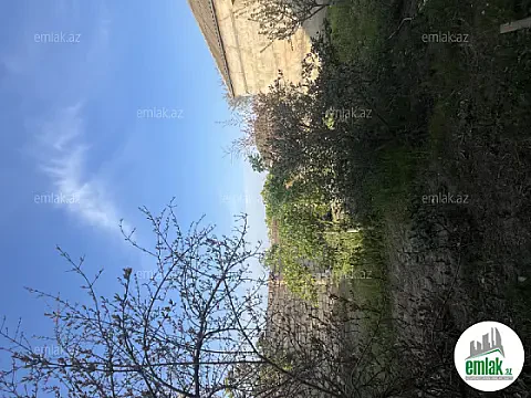 Satılır 4 otaqlı köhnə tikili 100 m²