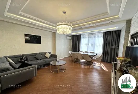 Satılır 3 otaqlı yeni tikili 125 m²