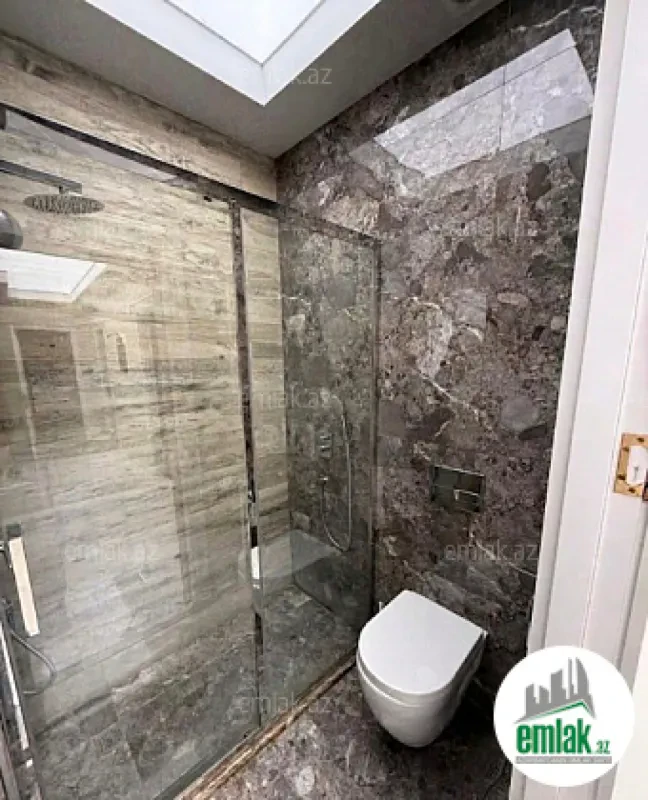 Satılır 3 otaqlı yeni tikili 125 m²