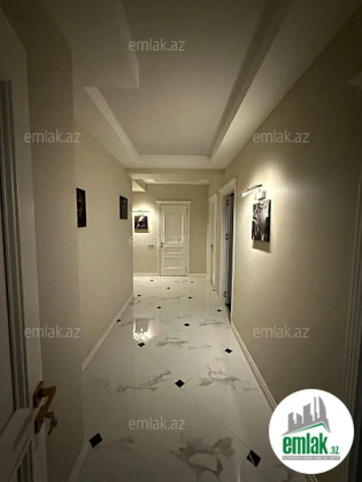Satılır 3 otaqlı yeni tikili 125 m²