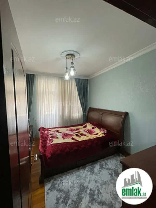 Satılır 3 otaqlı yeni tikili 78 m²