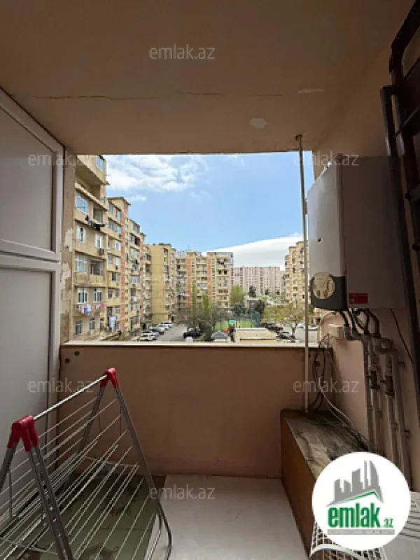 Satılır 3 otaqlı köhnə tikili 85 m²
