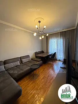 Satılır 3 otaqlı köhnə tikili 85 m²