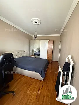Satılır 3 otaqlı köhnə tikili 85 m²