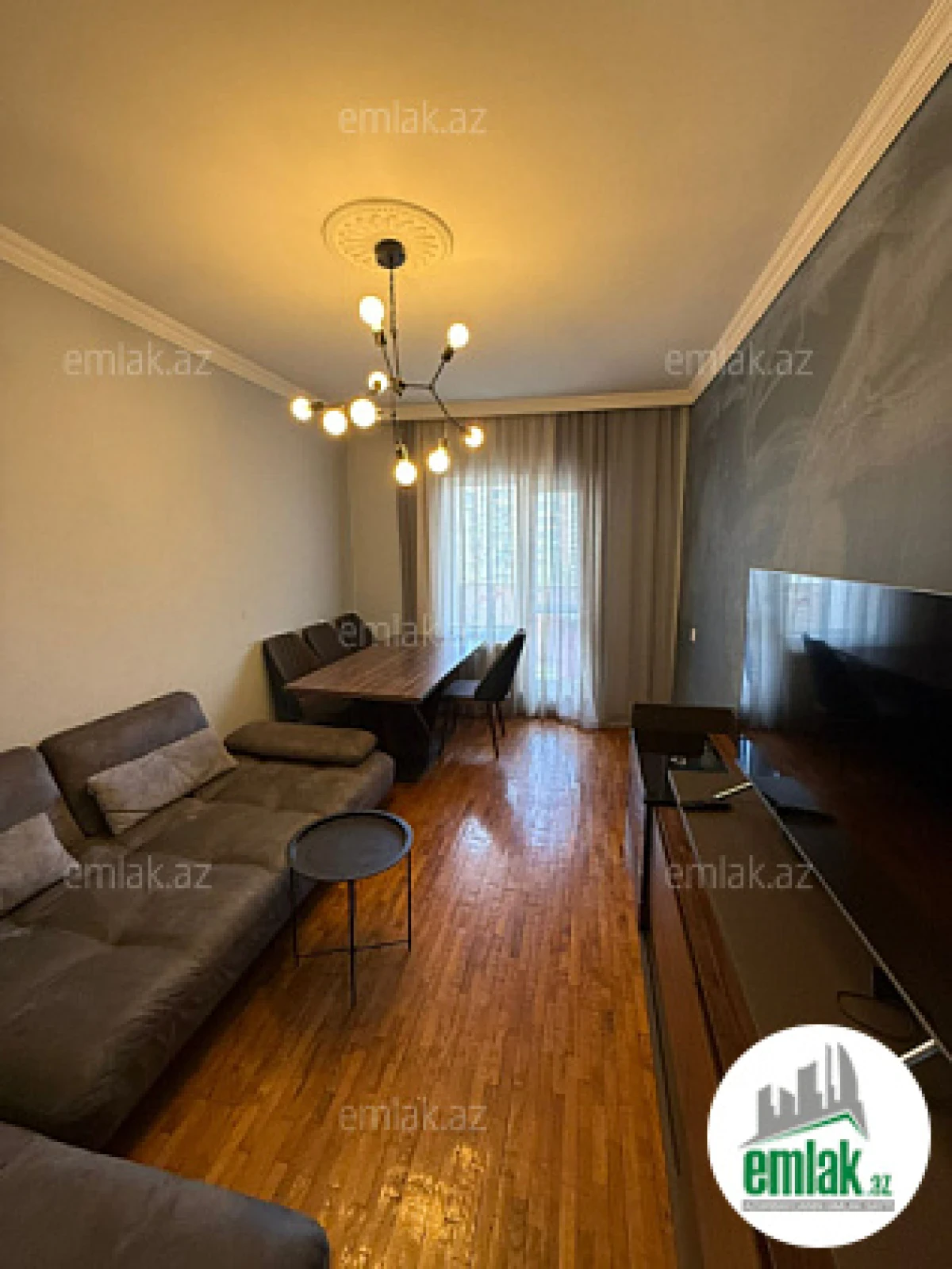 Satılır 3 otaqlı köhnə tikili 85 m²