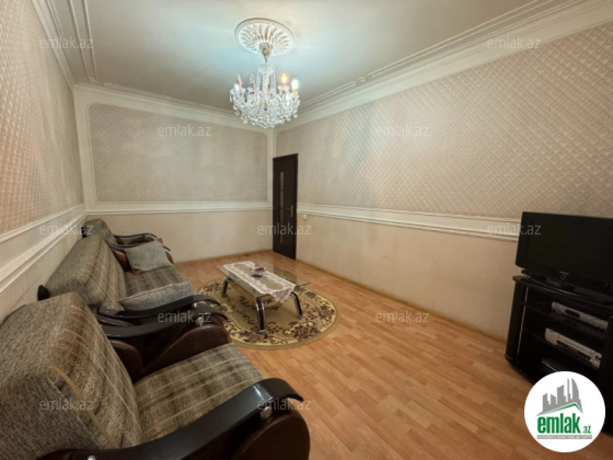 Satılır 3 otaqlı köhnə tikili 87 m²