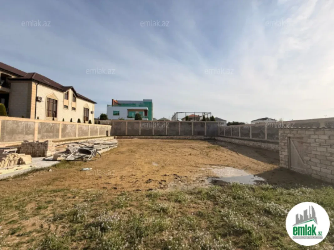 Satılır torpaq sahəsi 12 m²