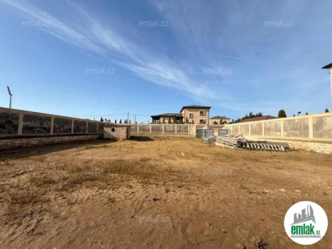 Satılır torpaq sahəsi 12 m²