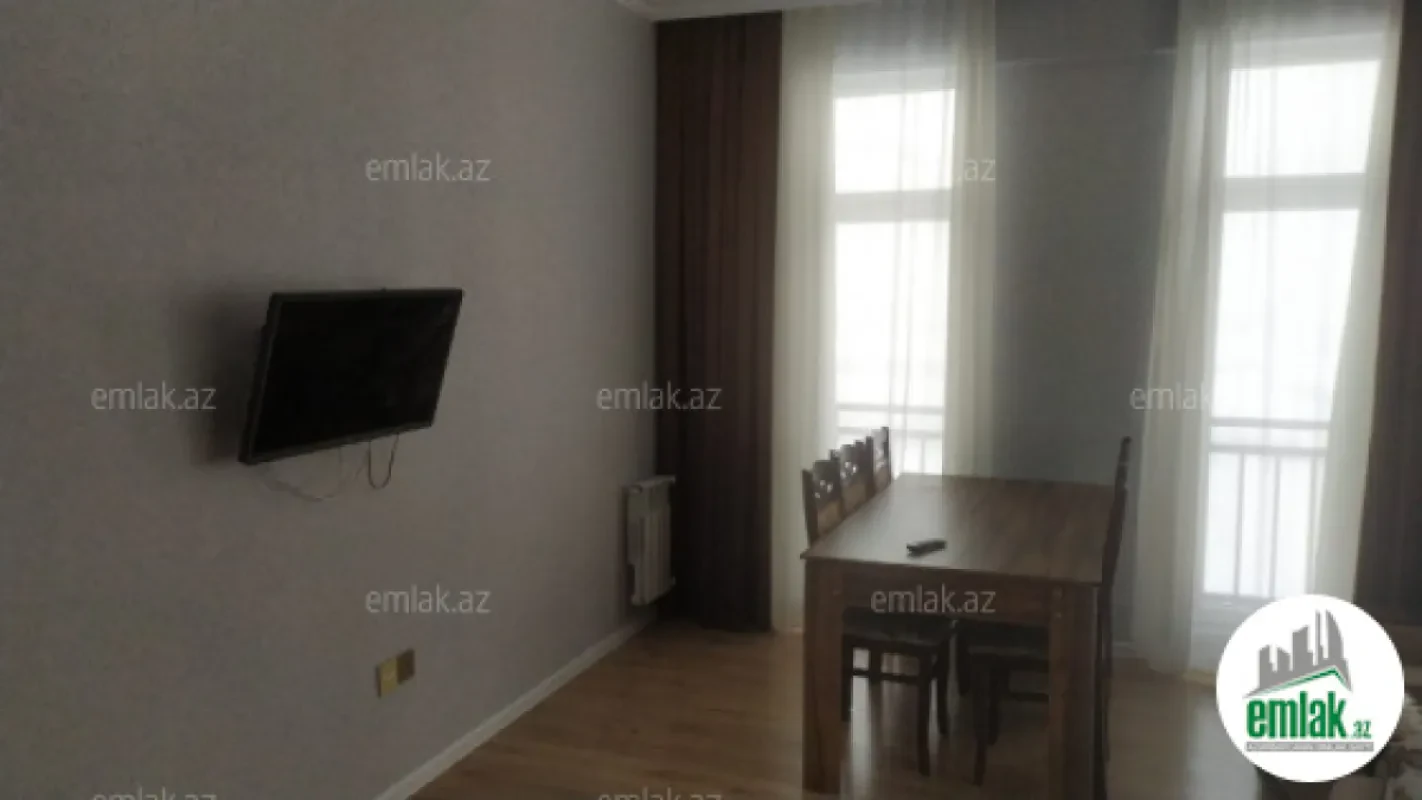 Satılır 3 otaqlı yeni tikili 102 m²