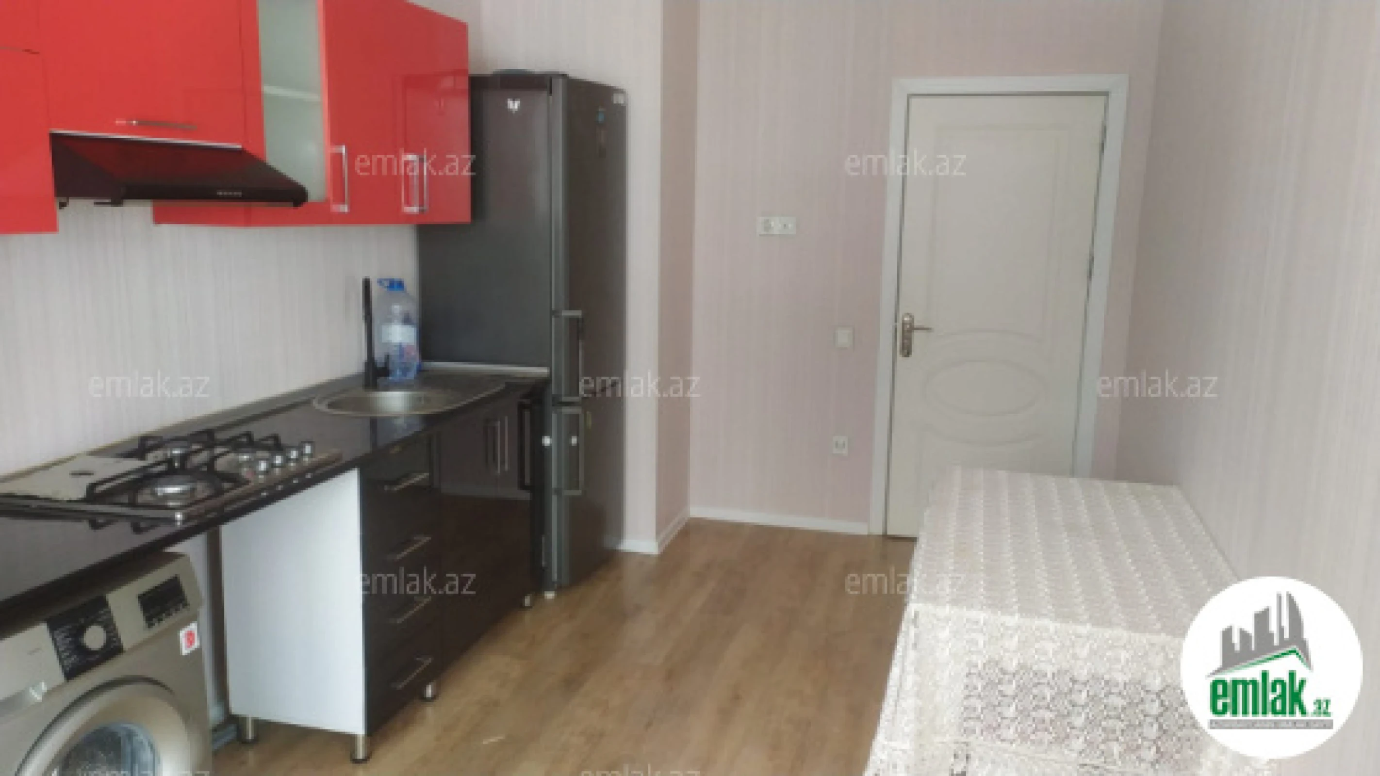 Satılır 3 otaqlı yeni tikili 102 m²