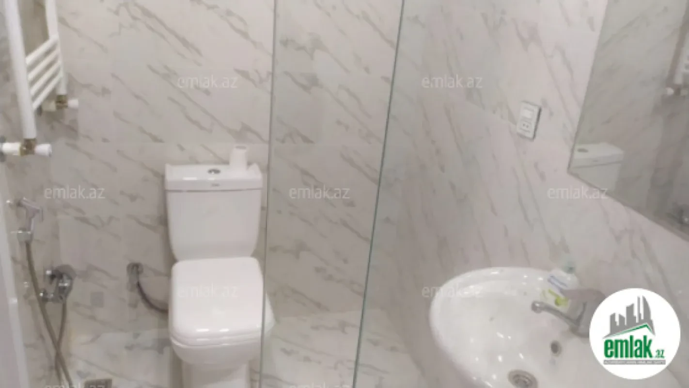 Satılır 3 otaqlı yeni tikili 102 m²