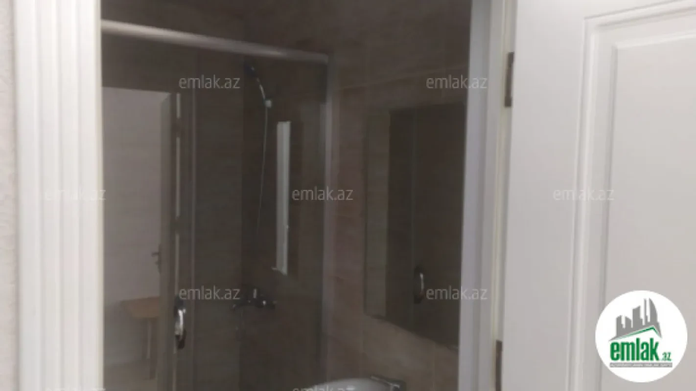 Satılır 3 otaqlı yeni tikili 102 m²