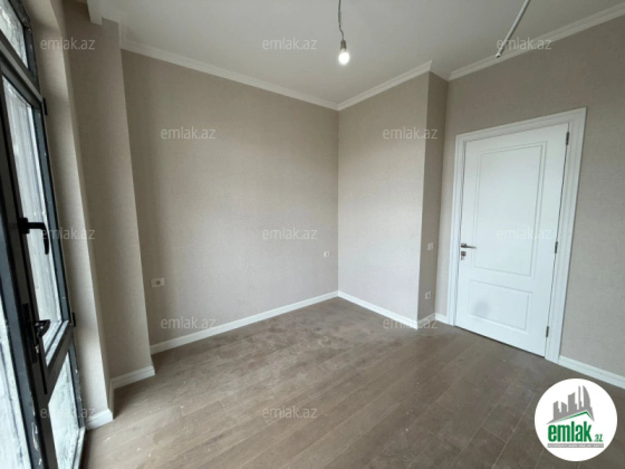 Satılır 2 otaqlı yeni tikili 50 m²
