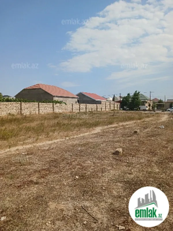 Satılır torpaq sahəsi 15 m²