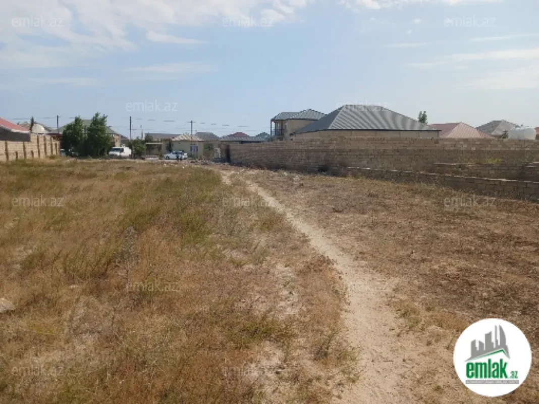 Satılır torpaq sahəsi 15 m²