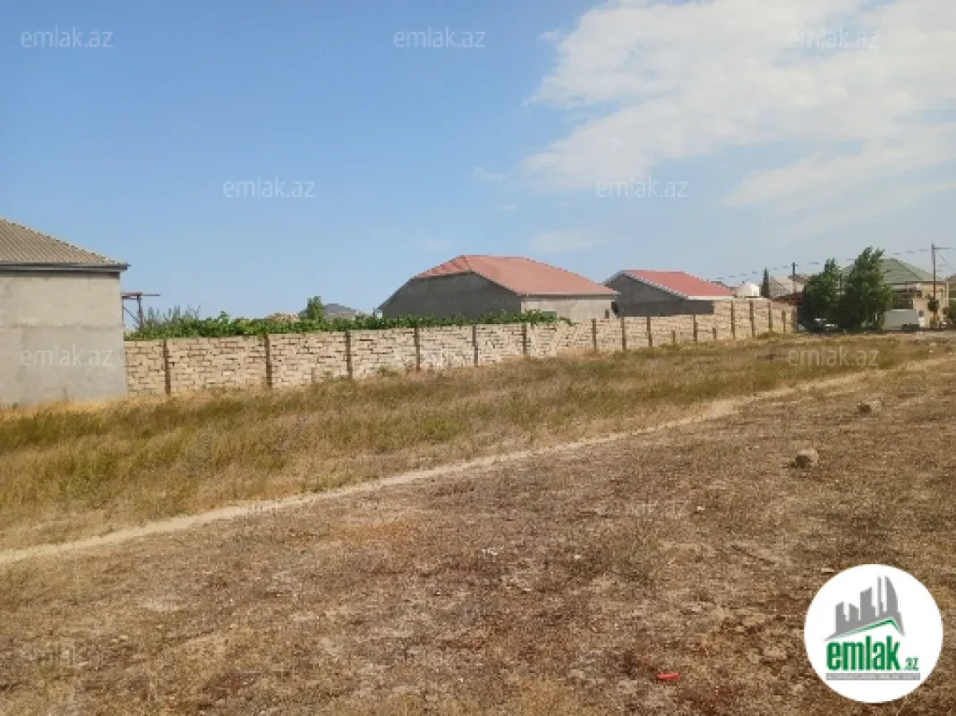 Satılır torpaq sahəsi 15 m²