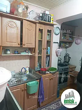 Satılır 2 otaqlı köhnə tikili 62 m²