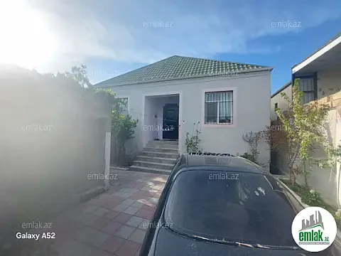 Satılır 4 otaqlı həyət evi 200 m² — Bakı 4 otaq 200.00 m²
