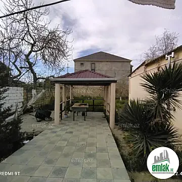 Satılır 3 otaqlı həyət evi 500 m²