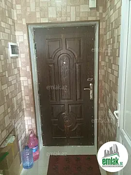 Satılır 1 otaqlı köhnə tikili 35 m²