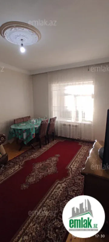 Satılır 2 otaqlı köhnə tikili 50 m²