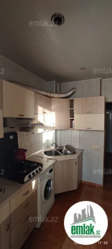 Satılır 2 otaqlı köhnə tikili 50 m²