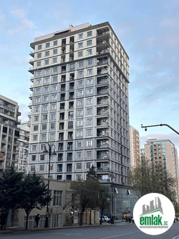Satılır 3 otaqlı yeni tikili 80 m²