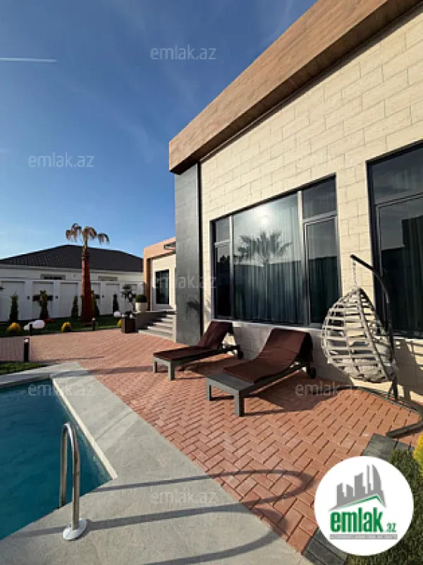 Satılır 5 otaqlı mənzil 250 m²