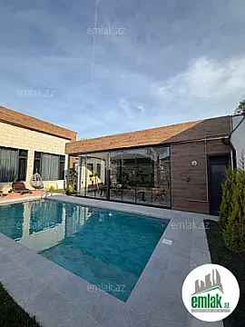Satılır 5 otaqlı mənzil 250 m²