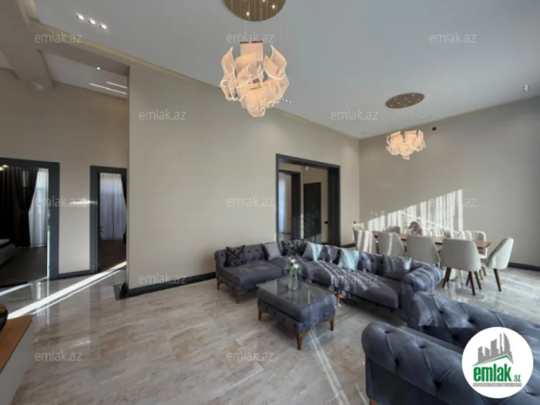 Satılır 5 otaqlı mənzil 250 m²