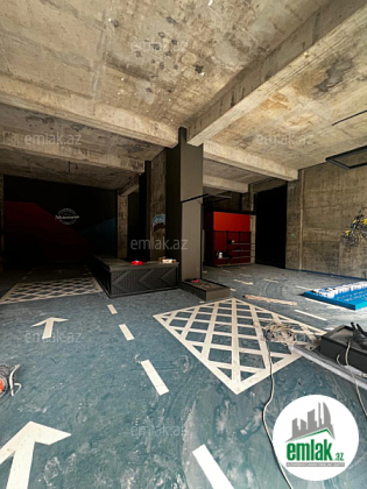 Satılır 2 otaqlı obyekt 184 m²