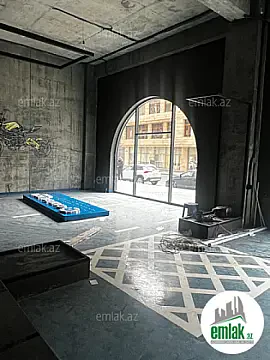 Satılır 2 otaqlı obyekt 184 m²