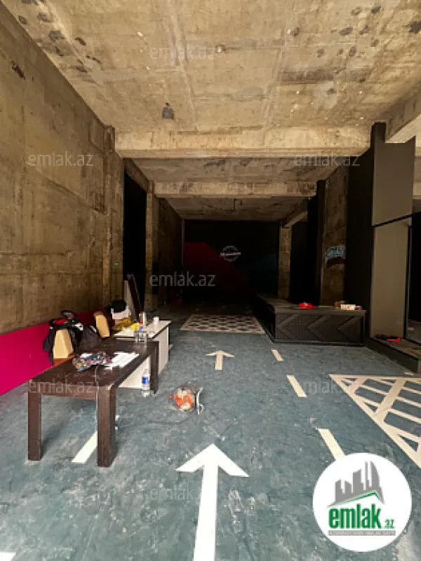 Satılır 2 otaqlı obyekt 184 m²