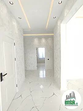 Satılır 4 otaqlı mənzil 120 m²