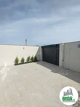Satılır 4 otaqlı mənzil 120 m²